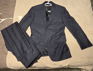 Egara Men's Suit