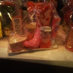 Cowboy Boot Vase Valentine 2026