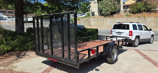 Carson 2022 trailer with fold ramp