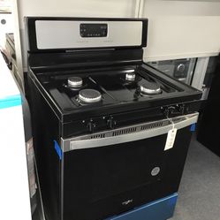 New Scratch And Dent Whirlpool Gas Black And Stainless Steel Range. 1 year Warranty 