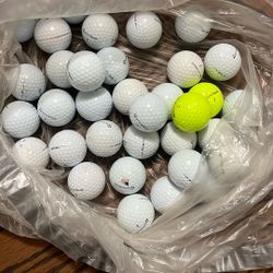 33 White 2 Yellow Taylormade TP5 + X