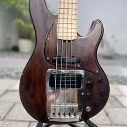 Bass Guitar - 5 String - Ibanez ATK805E Premium - Walnut Flat, 5-string Bass