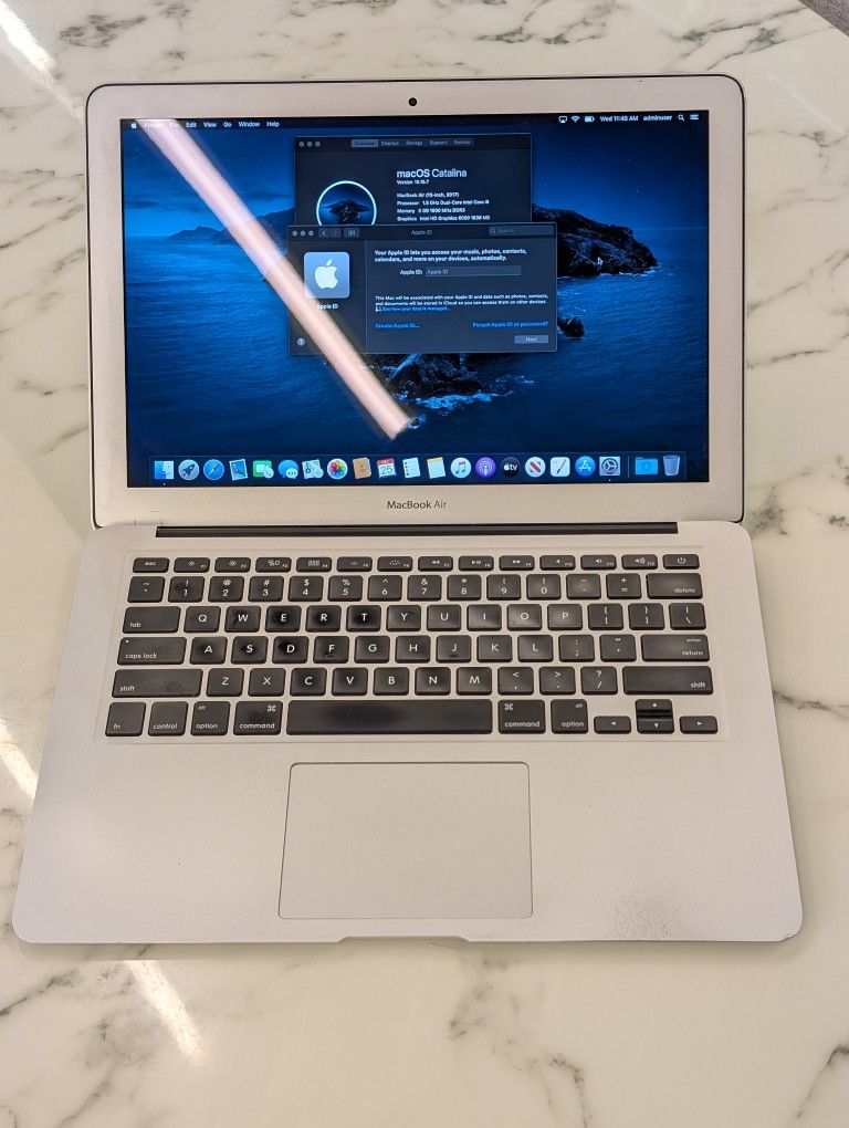 2017 MacBook Air i5/8GB/256GB