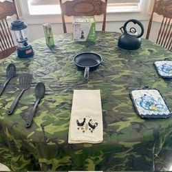 Camping Gear Mini Bundle Lot 11