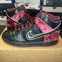 NIKE SB HIGH ‘BLOODY SUNDAY’ SIZE 9.5