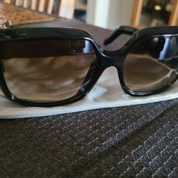Woman's Sunglasses