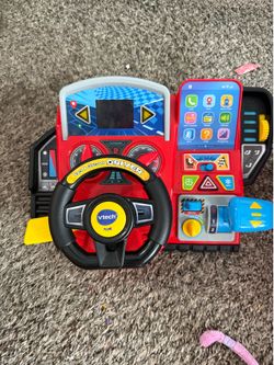 Toy car