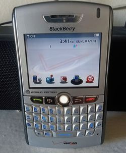 BlackBerry 8830 Verizon World Edition Cell Phone