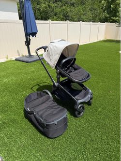 Bugaboo Fox 5 renew - premium luxury stroller - mint condition