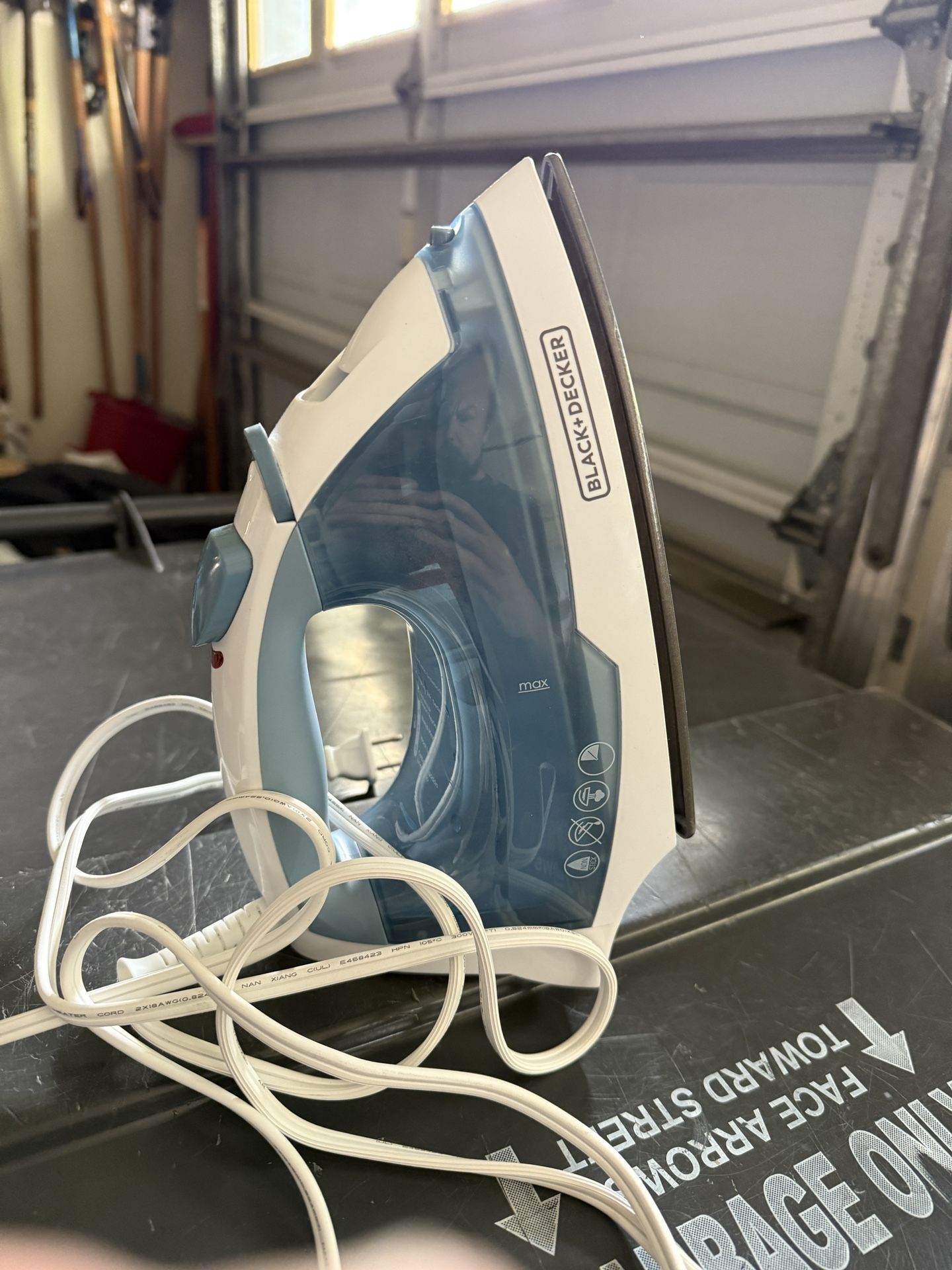 Clothes Iron
