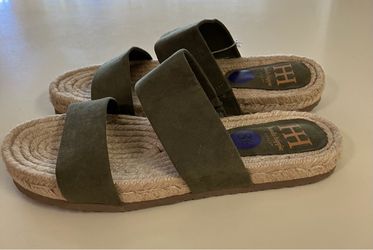 Haute Hippe green sandals size 8.5