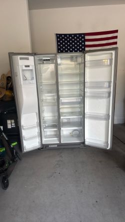 Whirlpool Side By Side Refridgerator