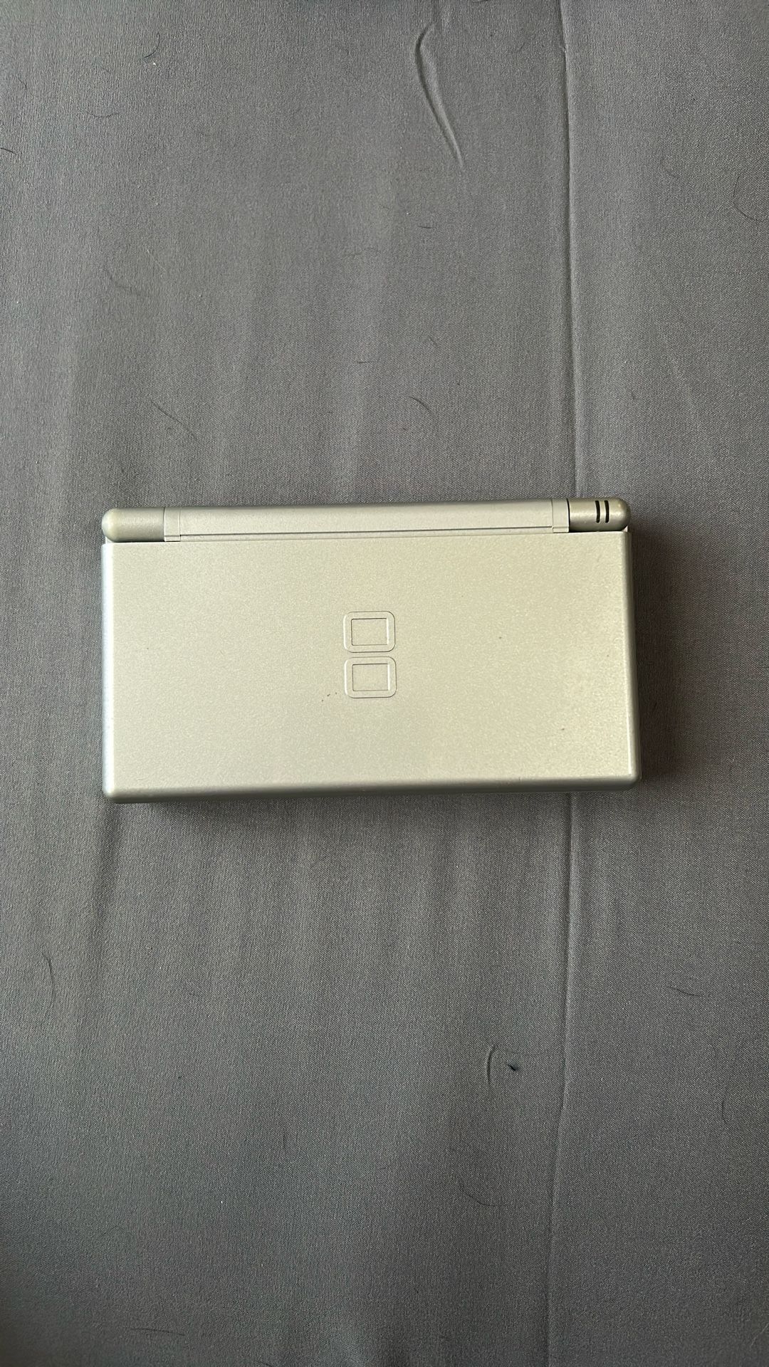 DS Lite (For Parts)