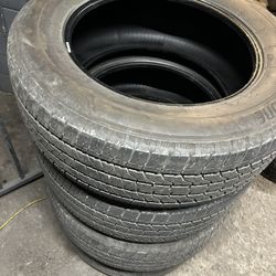 275/60r/20 Tires