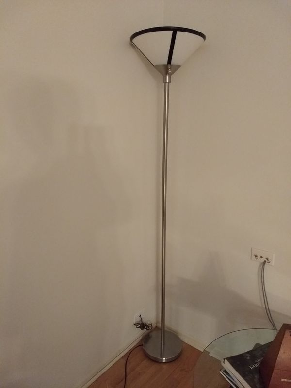 New And Used Floor Lamps For In Melrose Park Il Offerup