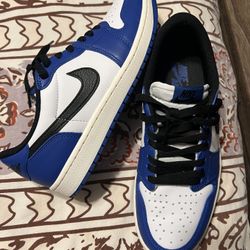 Air Jordan 1 Low Size 9