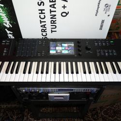 Akai 61 Key Keyboard in the Box + 2TB SSD Fully Loaded For Sale! 