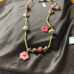 Ensoleisde Necklace 