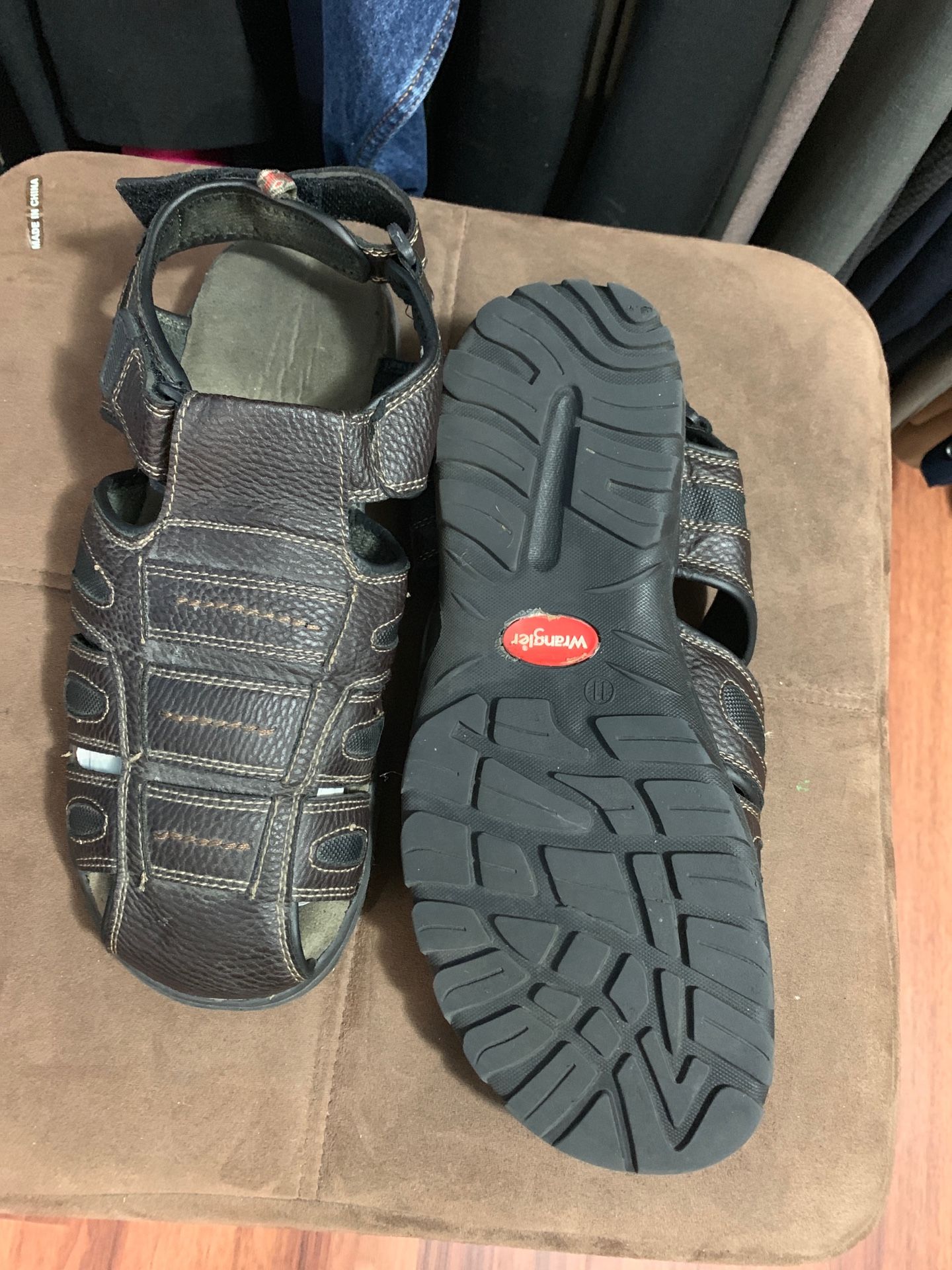 WRANGLER SANDALS MENS SZ 11 for Sale in Kissimmee, FL - OfferUp WRANGLER SANDALS MENS SZ 11 for Sale in Kissimmee, FL - OfferUp