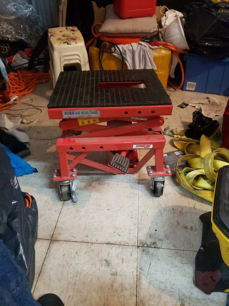 Motorcycle Lift
