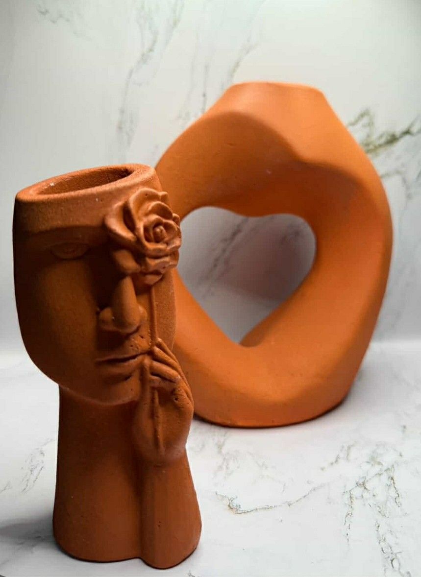 Human Face Flower Vase
& heart Vase