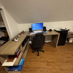 L shaped desk 