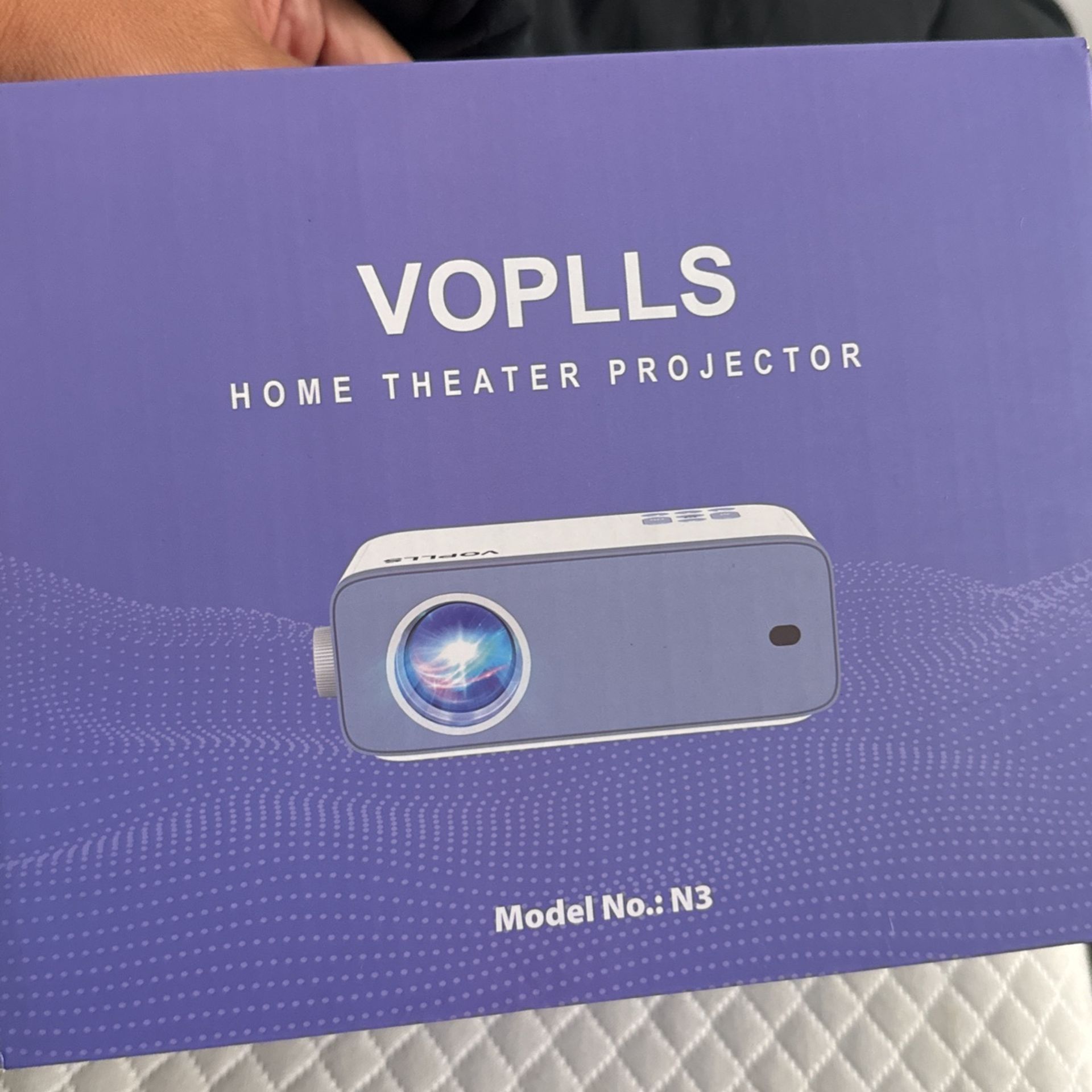 Mini Projector, VOPLLS 1080P Full HD Supported Video Projector, Portable Outdoor Home Theater Movie Projector, 50% Zoom, Compatible with HDMI, USB, AV