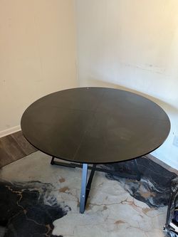BRAND NEW TABLE