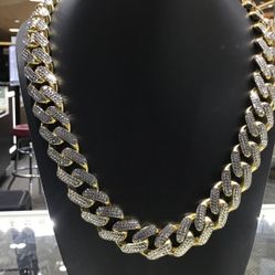 10k Gold Cuban Monaco New In Stock !!!