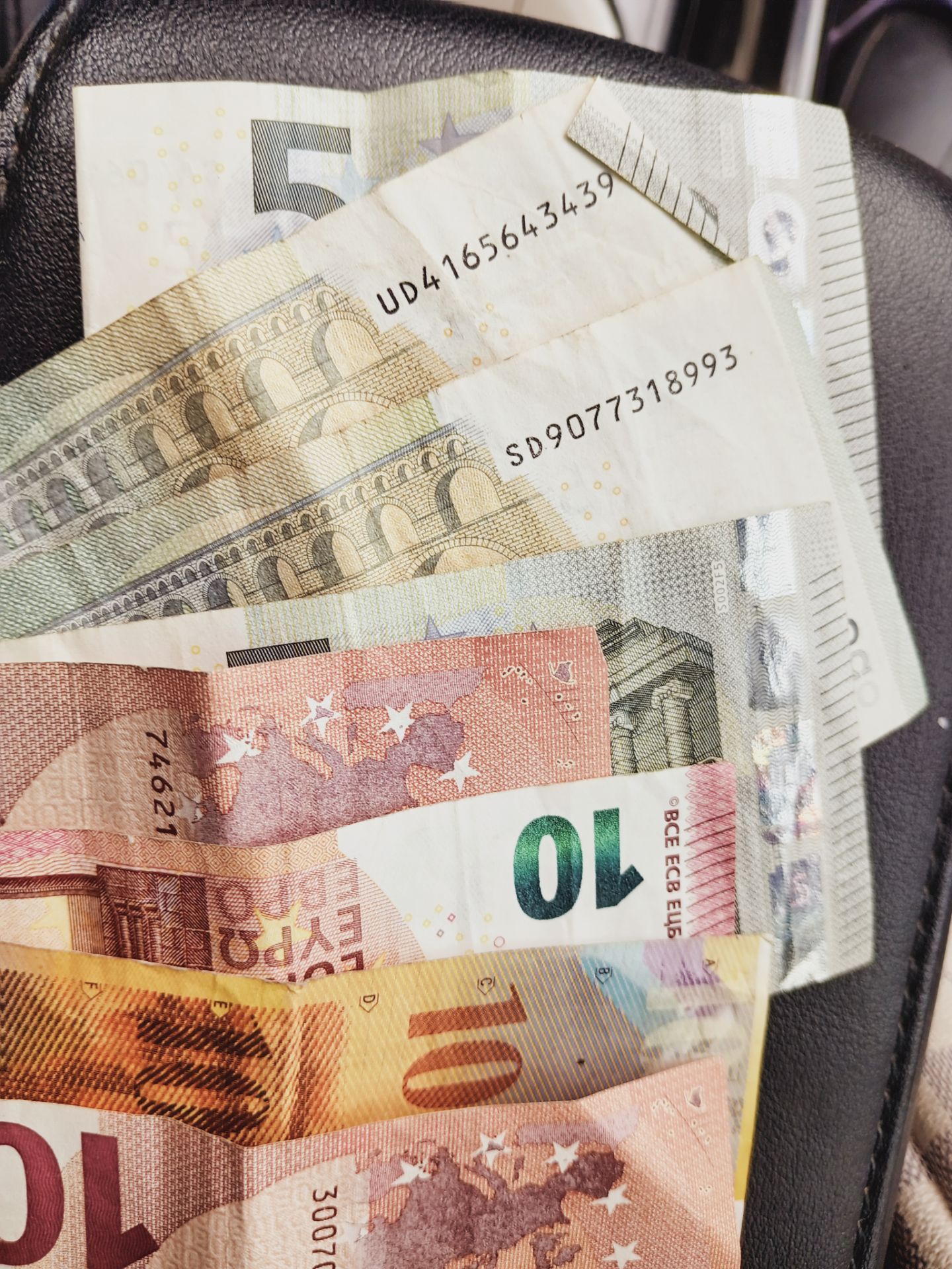 Old and foreign coins and paper