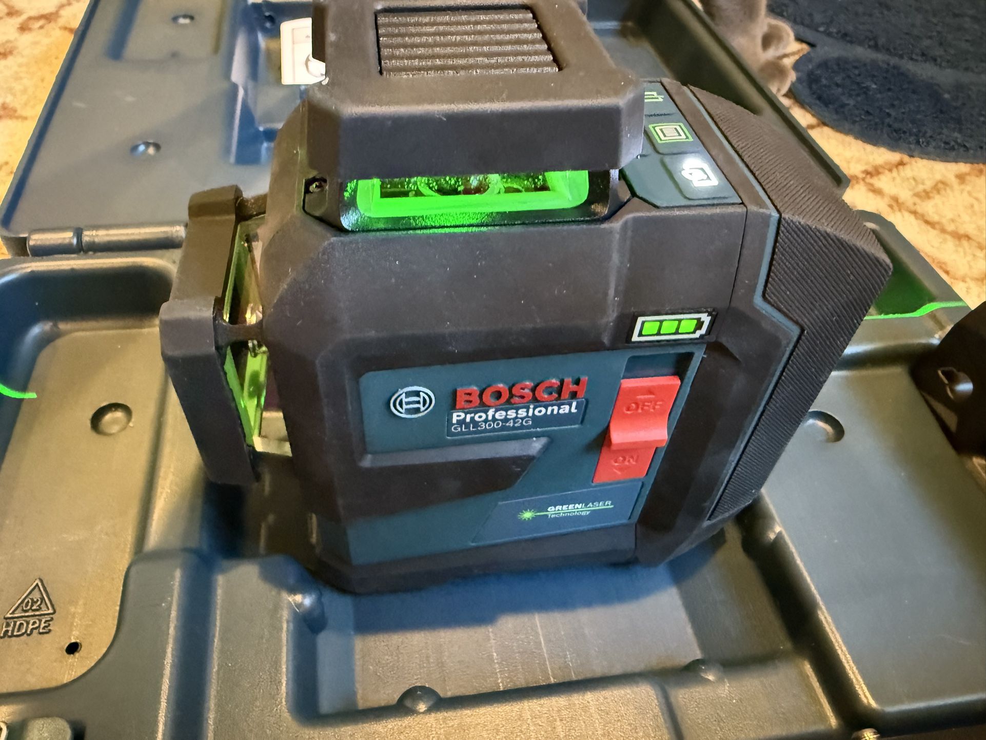 Bosch 360 Green Laser Level Brand New!