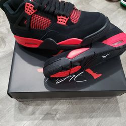 Air Jordan Retro 4 Red Thunder 