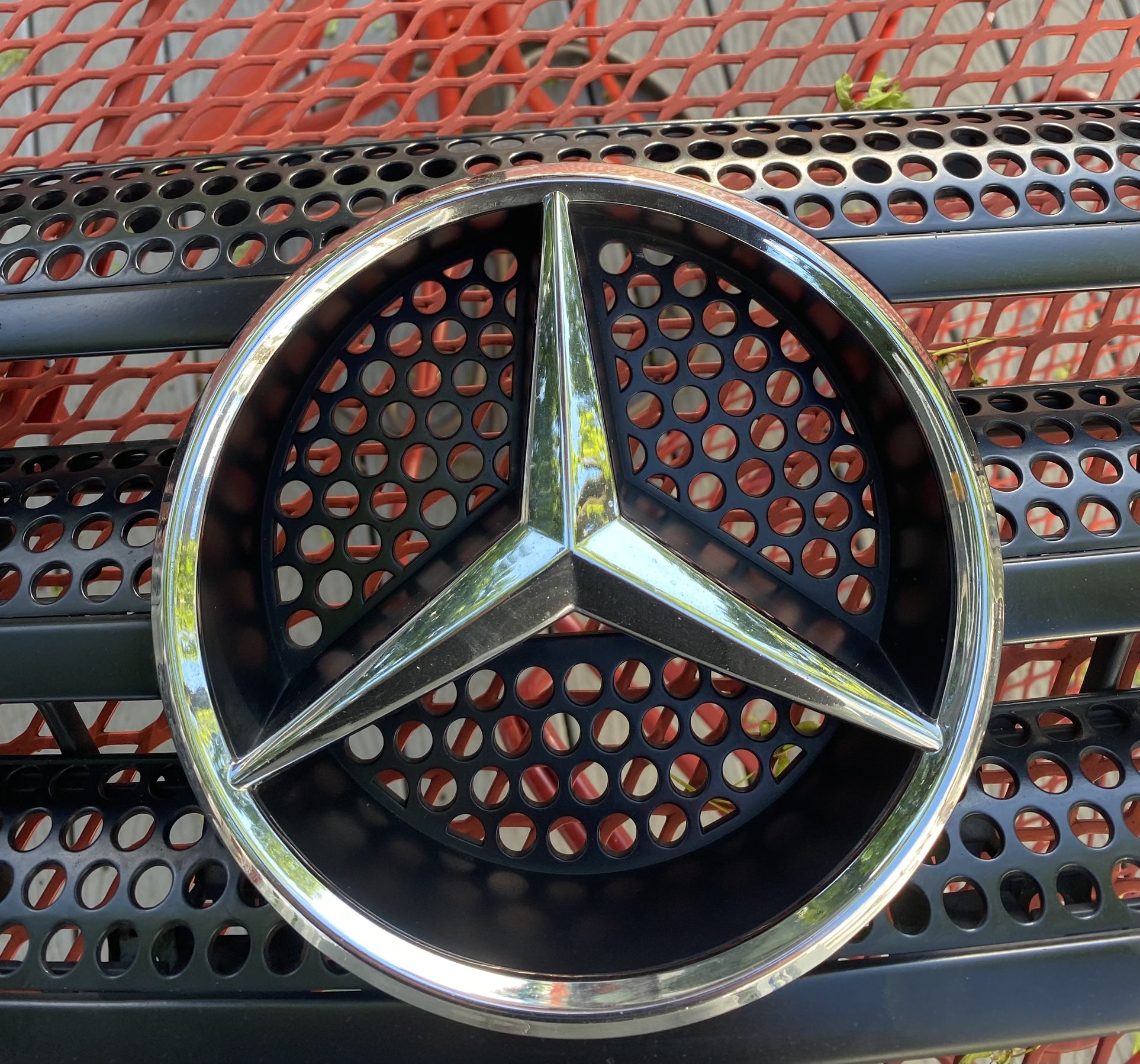 98-05 W163 Mercedes ML Class Grille