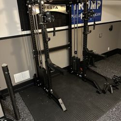 Vesta Fitness PRO SERIES 2-1 Ultimate Half Rack Functional Trainer/Gym Equipment/ Home Gym/ Fitness/ FREE DELIVERY 🚚 