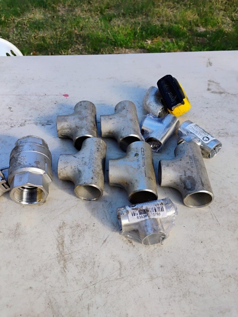 NEW Stainless steel fittings and ball valve are all new
