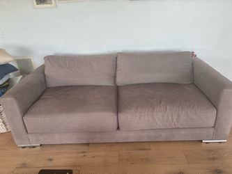 Cozy 2 seater sofa, great shape!!!
