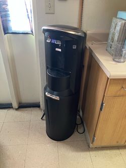 Water Dispenser