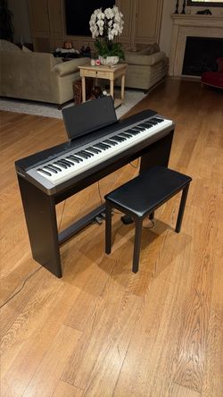 Casio Privia PX-130BK 88-Key Digital Piano w/ Stand, 3 Pedals & Music Rest – West LA