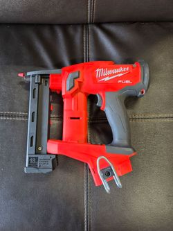 Milwaukee M18 FUEL 18 Gauge 1/4 in. Narrow Crown Stapler (Tool-Only)
