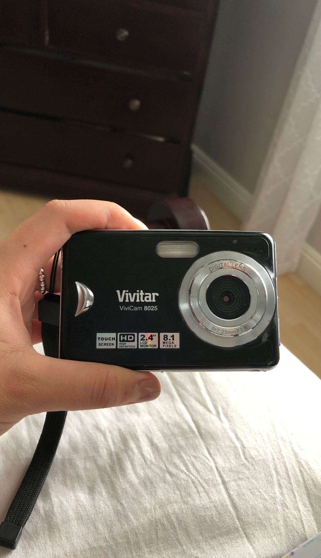 Vivitar Vivicam 8025