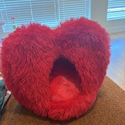 Valentine Cat Bed
