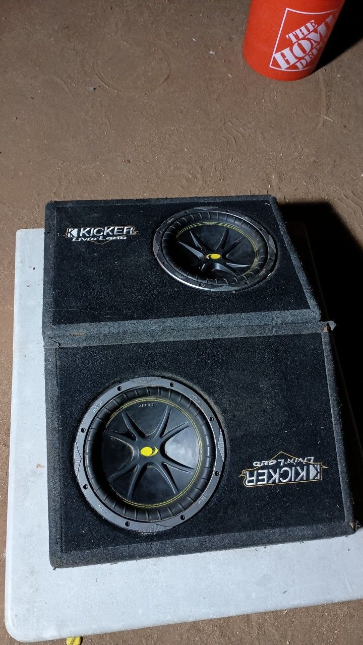 Kicker 10' Speakers 