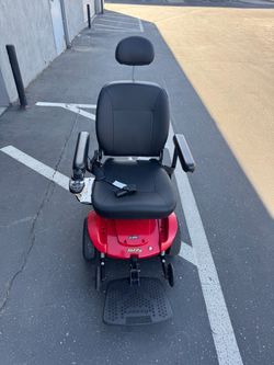 Jazz select electric wheelchair