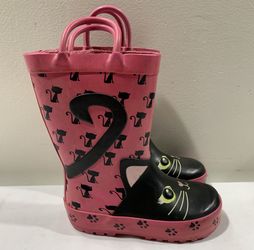 Black cat girls size 7 rain boots 
