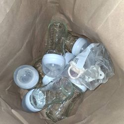 Philip Avent Glass Baby Bottles 