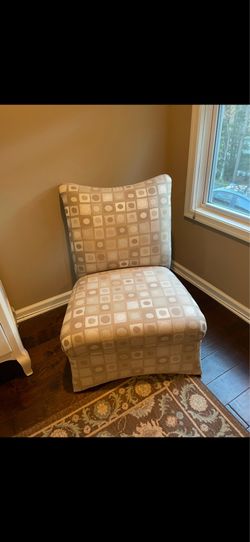 Modern custom accent chairs