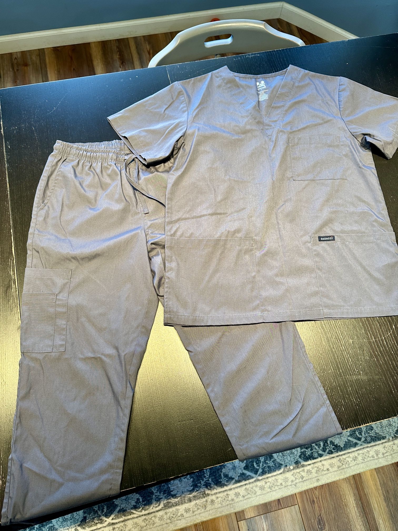 Scrub Set