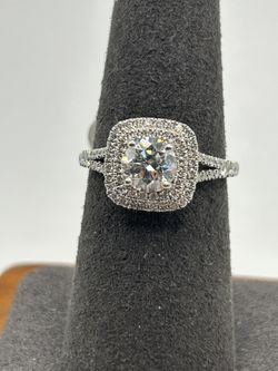 14k White Gold And Diamond Engagement Ring 