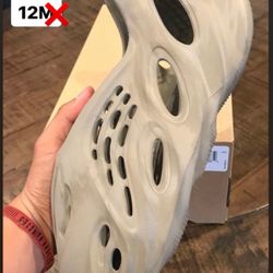 Adidas Yeezy Foam Runner Stone Sage Size 11M