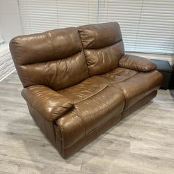 Brown Leather - Electric Reclining Loveseat